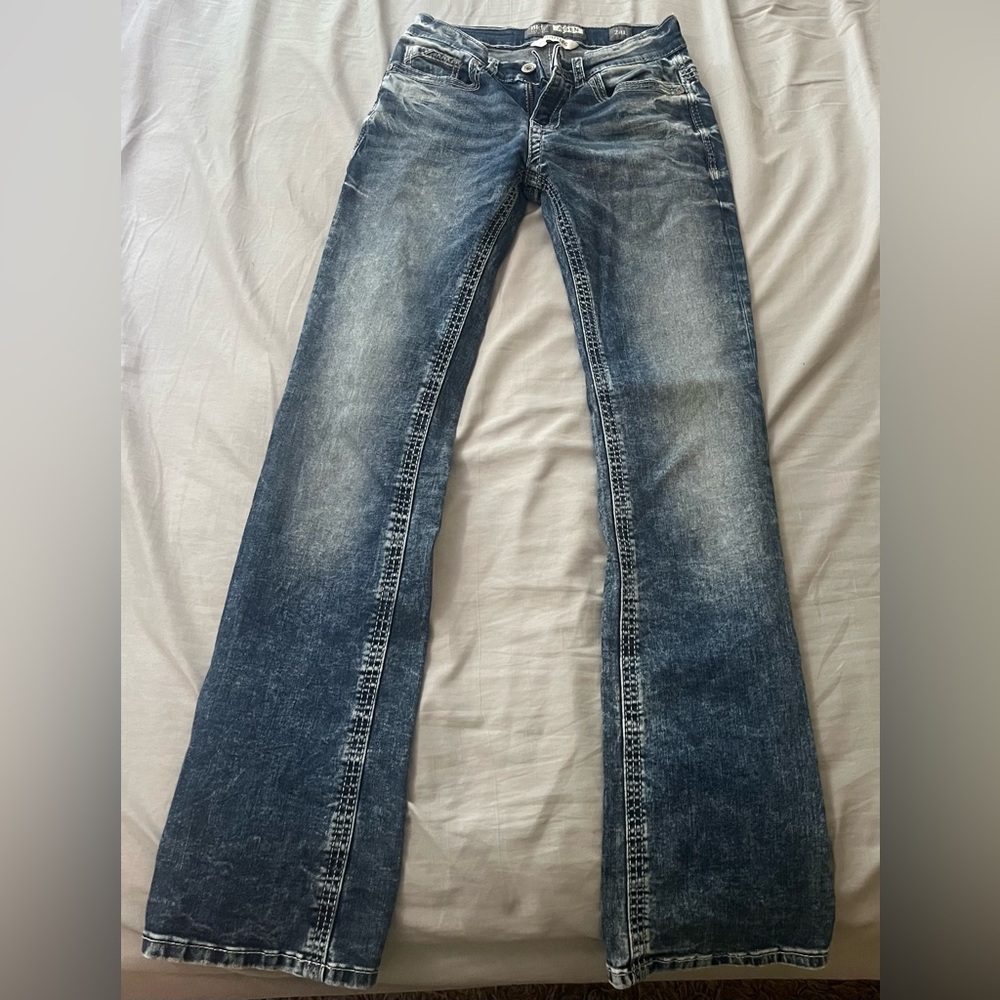 Men’s Buckle Jeans. 28L